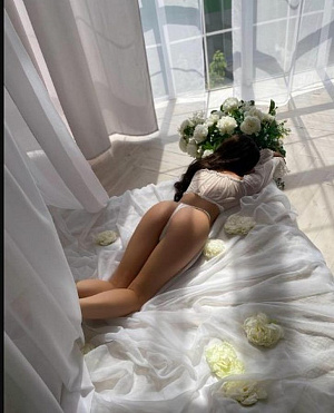 Алена — фото и список услуг